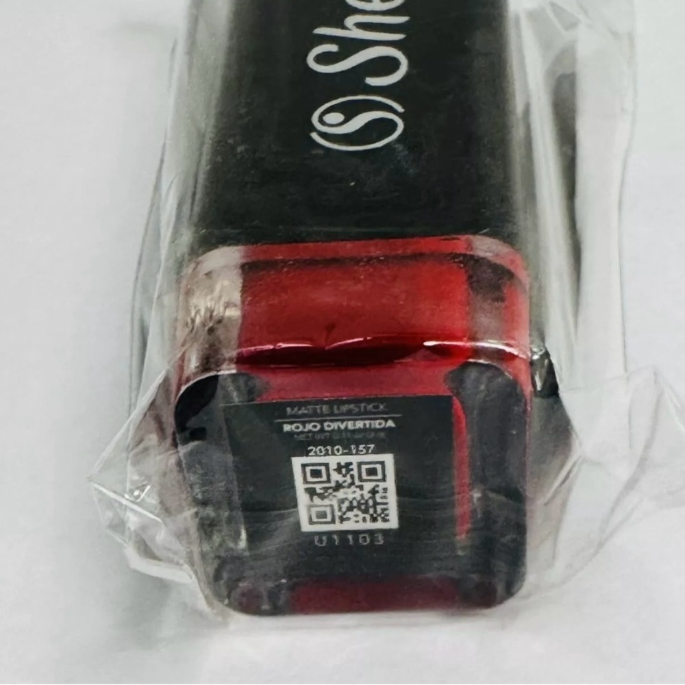 Shelo Nabel‎ Matte Red Lipstick Net WT 0.11oz (3 g) - Picture 7 of 8